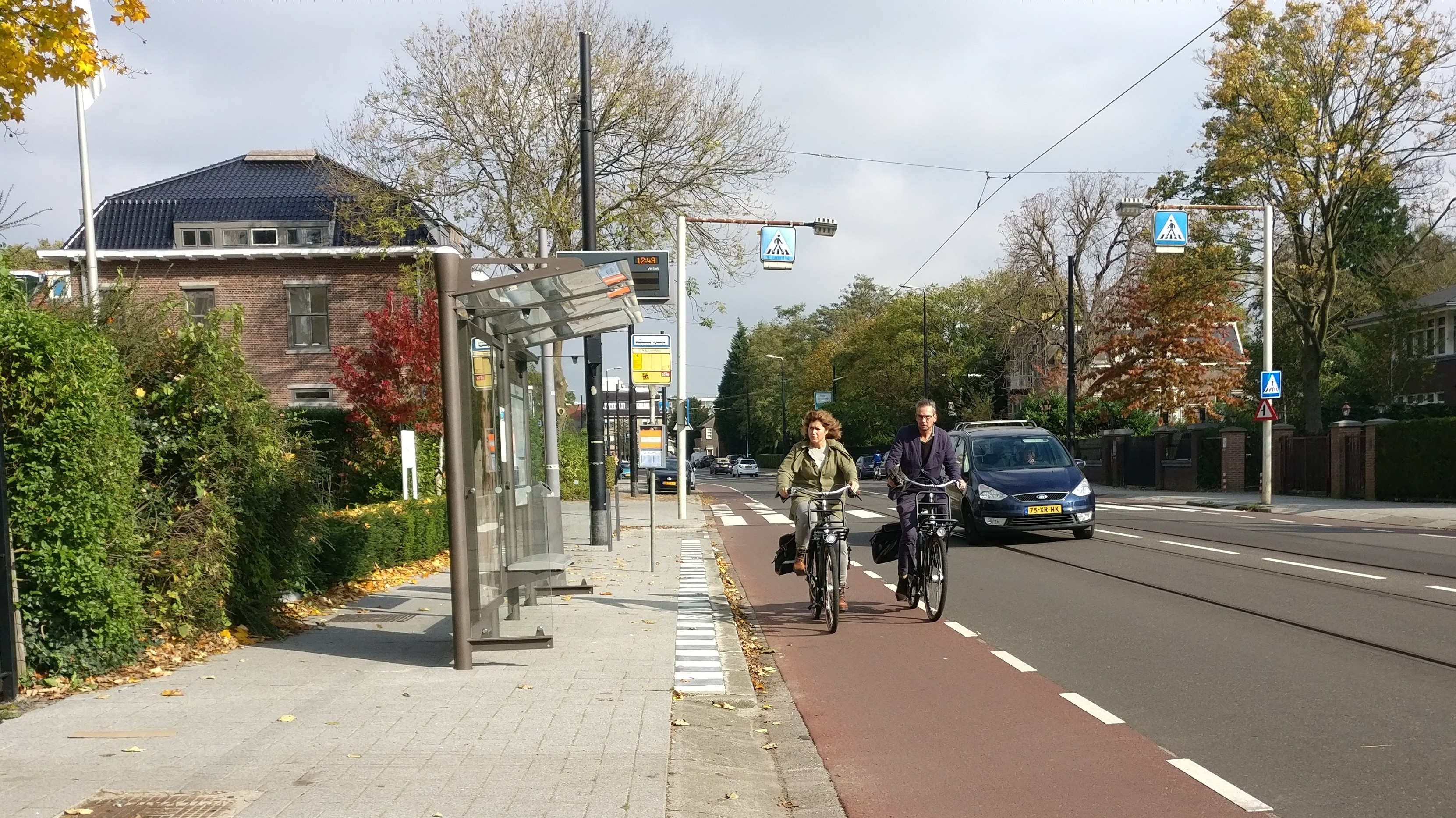 Lommerrijk Tram Stop